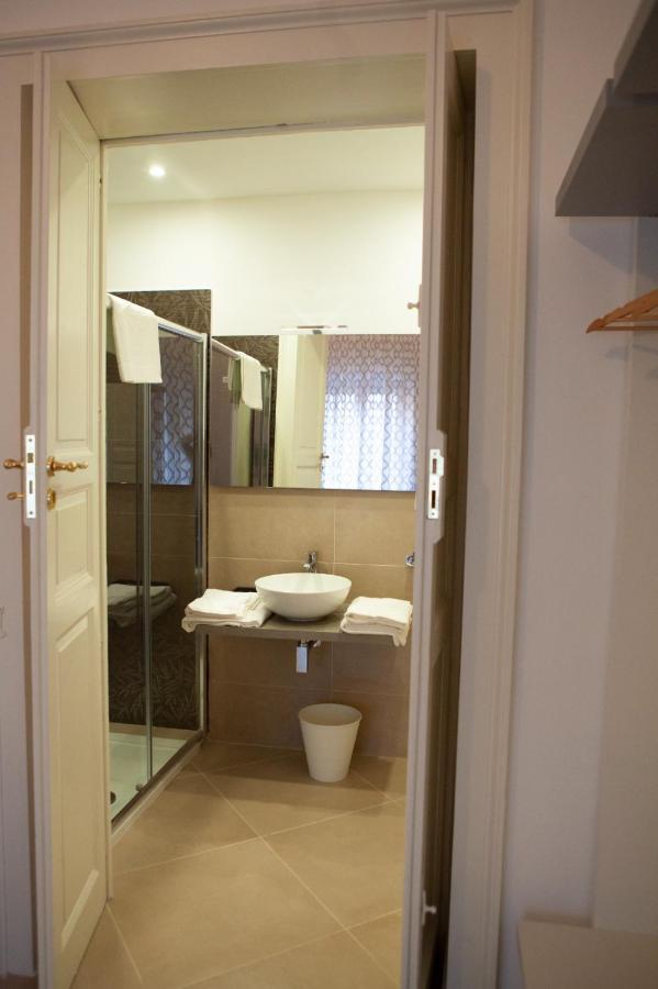Casapaola B&B Rooms Acireale Eksteriør bilde