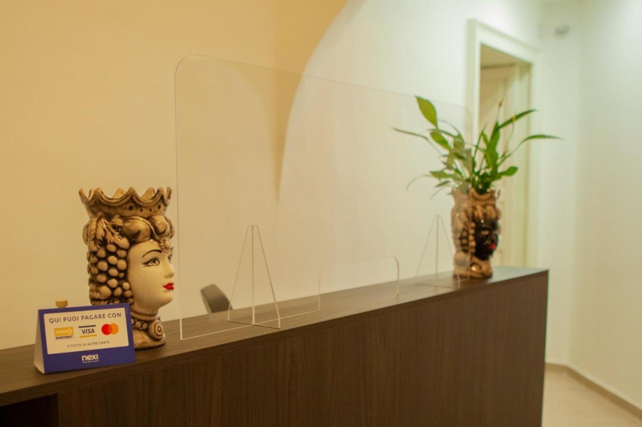 Casapaola B&B Rooms Acireale Eksteriør bilde