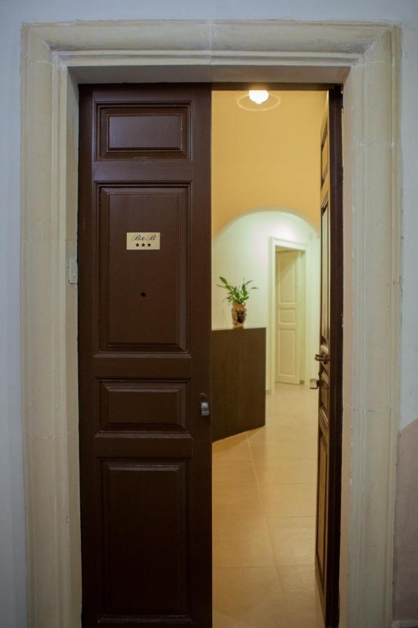 Casapaola B&B Rooms Acireale Eksteriør bilde