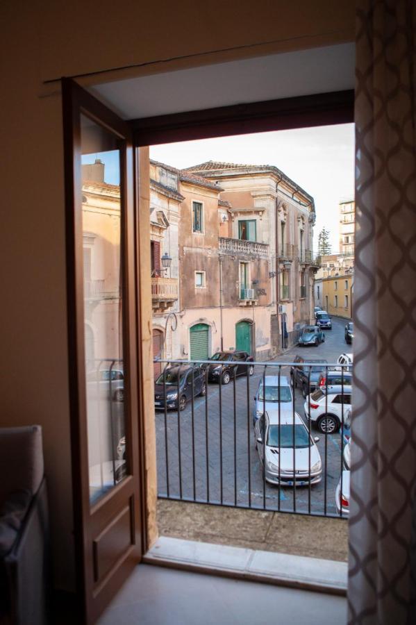 Casapaola B&B Rooms Acireale Eksteriør bilde