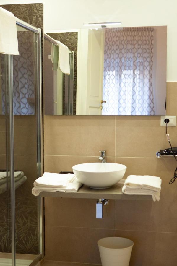 Casapaola B&B Rooms Acireale Eksteriør bilde