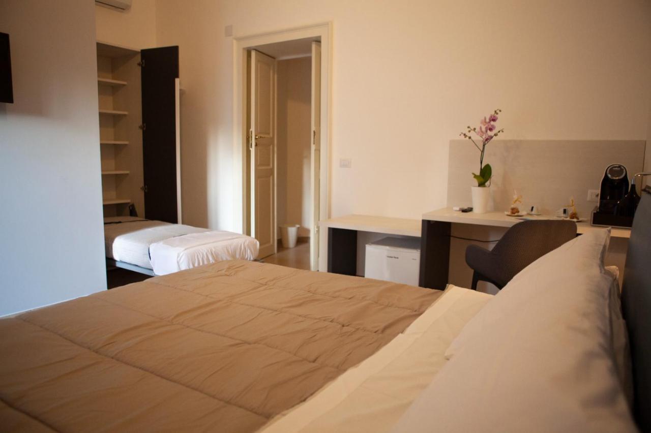 Casapaola B&B Rooms Acireale Eksteriør bilde