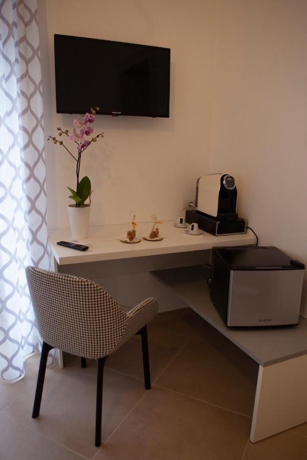 Casapaola B&B Rooms Acireale Eksteriør bilde